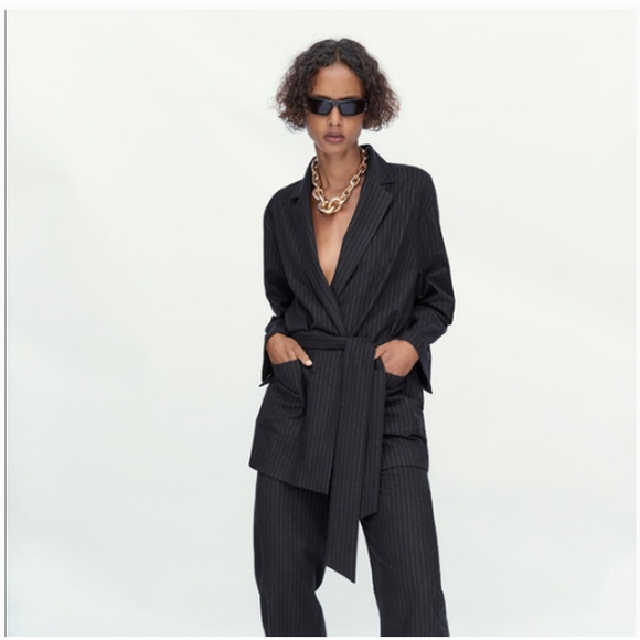 Zara Pinstripe Blazer Size Large (open front no belt) - Picture 1 of 8